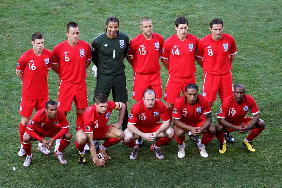 The team lines up before Slovenia
